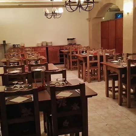 Pensjonat El Pinar 2*
